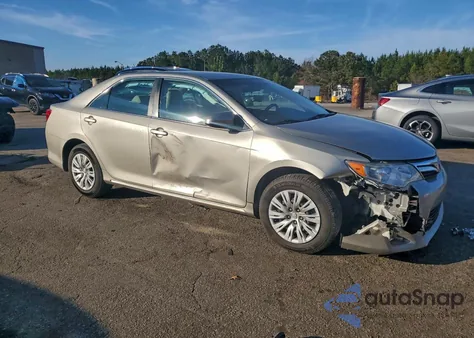 2014 Toyota Camry L из США, поврежденный, VIN 4T1BF1FKXEU780686
